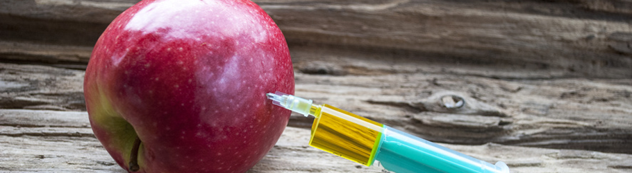 Apfel mit Spritze