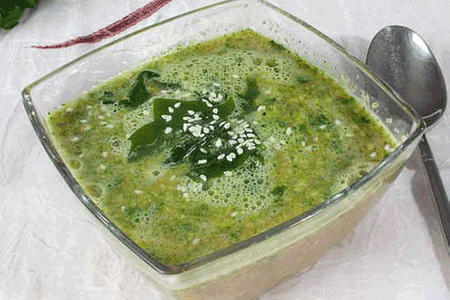 Wärmende Grüne Suppe